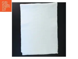 Hvid bordløber (str. 80x33 cm)