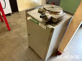 Rundbor + skab