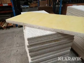 Akustikloft træbeton hvidmalet m/isolering