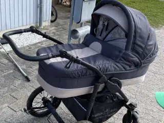 Bassin barnevogn med indbygget rygstøtte