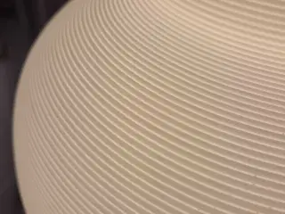 Hvid retrolampe fra Rotaflex