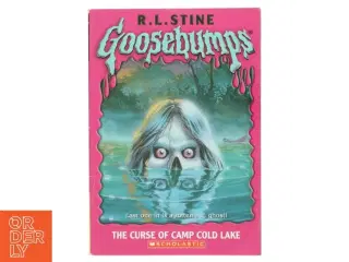 The curse of camp cold lake af R. L. Stine (Bog)