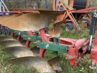 Kverneland EM 100 m/Packomat pakker