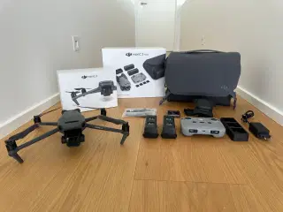 DJI Mavic 3 Fly More Combo meget god stand