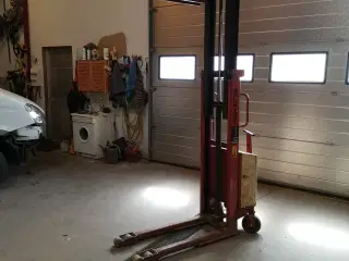 Palleløfter El  løft 1000 kg