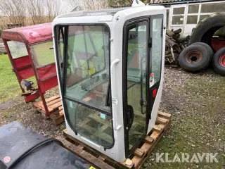 Førerhus til gravemaskine Takeuchi TB 216 2022