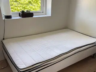 Boxmadras med 2 x topmadras