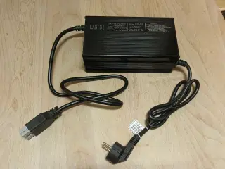 Lader til 48 volt Lithiumbatteri