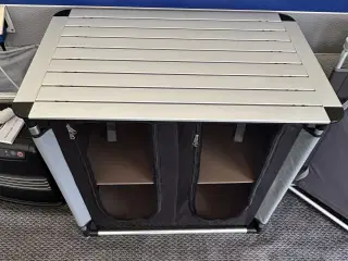 Opbevaring i forteltet