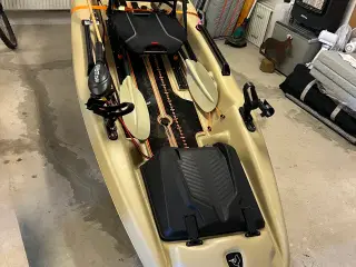 Fiskekajak. Pelikan catch PWR 100.