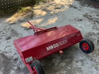 Mossrider, Mosfjerner og plænelufter