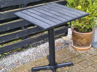 Havebord kraftig og sort