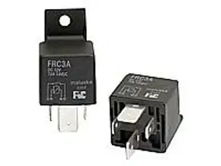 Auto relæ 12V 70A!