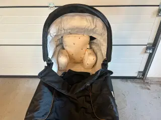 Rigtig fin Emma junge barnevogn