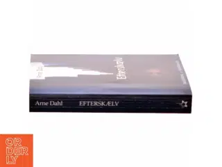 Efterskælv : kriminalroman af Arne Dahl (f. 1963) (Bog)