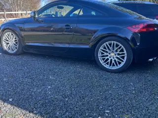 Audi TT 2,0 TFSI quattro