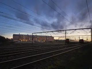 Bo midt i Roskilde lige ved stationen