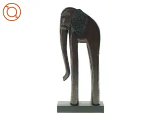 Dekorativ elefantfigur (str. LBH:16,5x9x37cm)