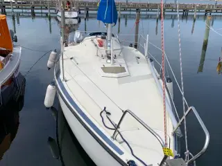Maxi 77, sejlbåd