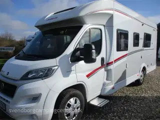 2017 - Dethleffs Trend T 7017   Flot autocamper med meget udstyr.