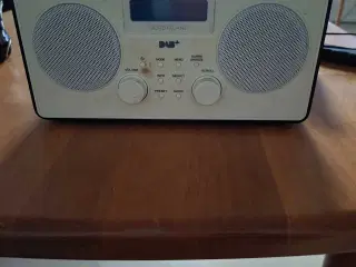 Dab radio. 2 år 