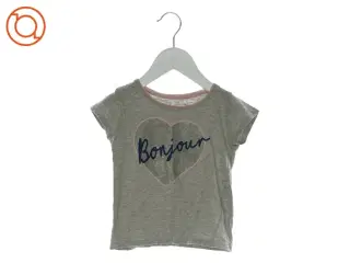 Tshirt fra Primark (str. 110)