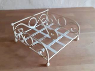 retro serviet holder 