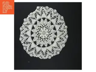 Hæklet bordserviet (str. Ø 28 cm)