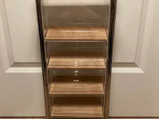 Smukt udstillings skab 