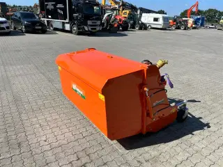 - - - Rinieri Slagleklipper med Opsamler