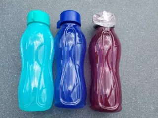Tupperware flasker 3,1 dl med skruelåg 3 stk