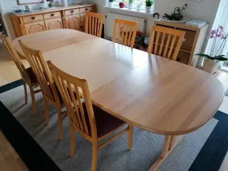 Spisebord inkl. 6 stole