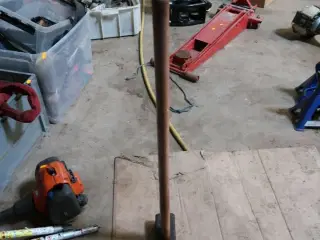 Hammer