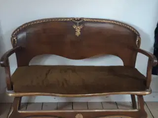 Antikke møbler fra 1600-tallet