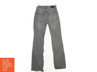 Grå jeans fra Gina Tricot (str. L)
