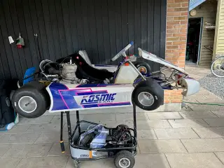 Kosmic Gokart med 125cc motor