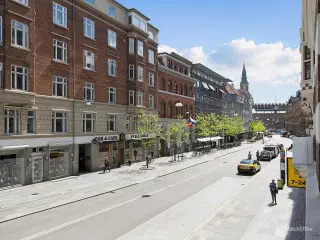 Værksted/lager på 270 m² på Jarmers Plads midt i København