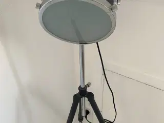 Gulvlampe Industri look