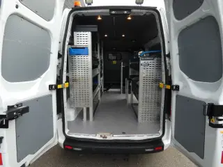 Ford Transit Custom 300 L2H2 2,0 TDCi Trend VÆRKSTEDSBIL 130HK Van Man.