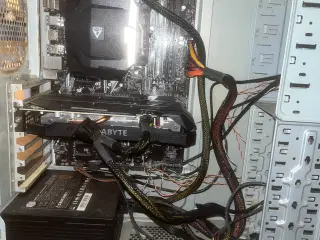Gamer PC/dele