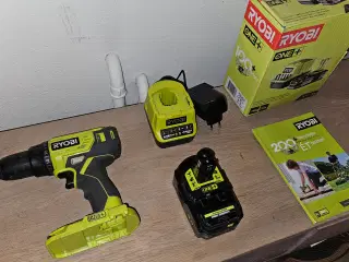 Ryobi One+ Boremaskine m.batteri og oplader