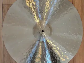 Paiste Signature Traditional Light Ride 22”
