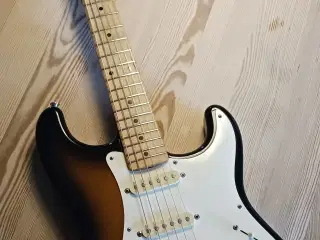 Fender Stratocaster (jpn)