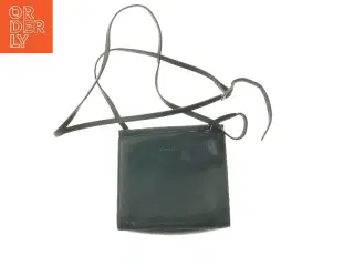 Sort læder crossbody taske fra Claudio Ferrici (str. 16x16x5 cm)