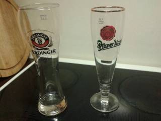 2 stk. store ølglas