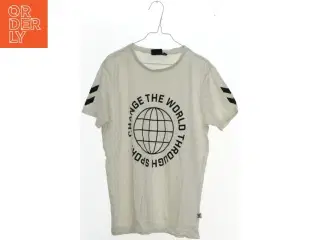 T-shirt med globusmotiv fra Hummel (str. 152)