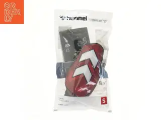 Fodbold benskinner fra Hummel (str. S)