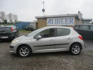 Peugeot 207 1,4 XR+