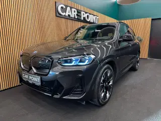BMW iX3  Charged Plus M-Sport