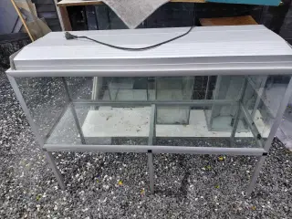 Akvarier 325L